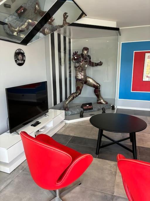 מאני-לה-הונגרה Appartement Disney Avengers, 5 Min Des Parcs מראה חיצוני תמונה